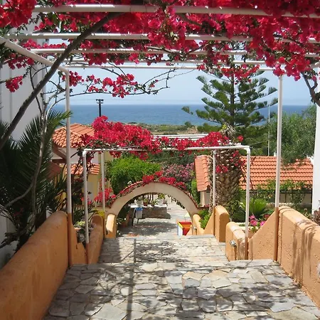 Bella Vista Hotel 3*